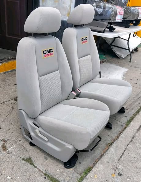 seats for a 2006-2008 GMC Sierra