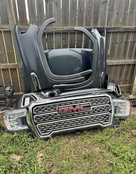 GMC Spare parts for sale 👍