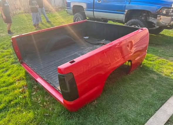 03 GMC Sierra Single cab 6.5 bed.