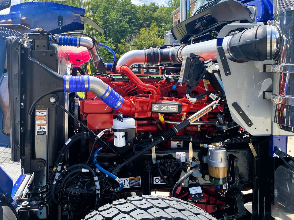 2027 Kenworth W900 Cummins X15 | 605 HP | 18 Speed | Neway Suspension 20k Front | 20k Pusher | 52k Rears w/ 4.56 Gears