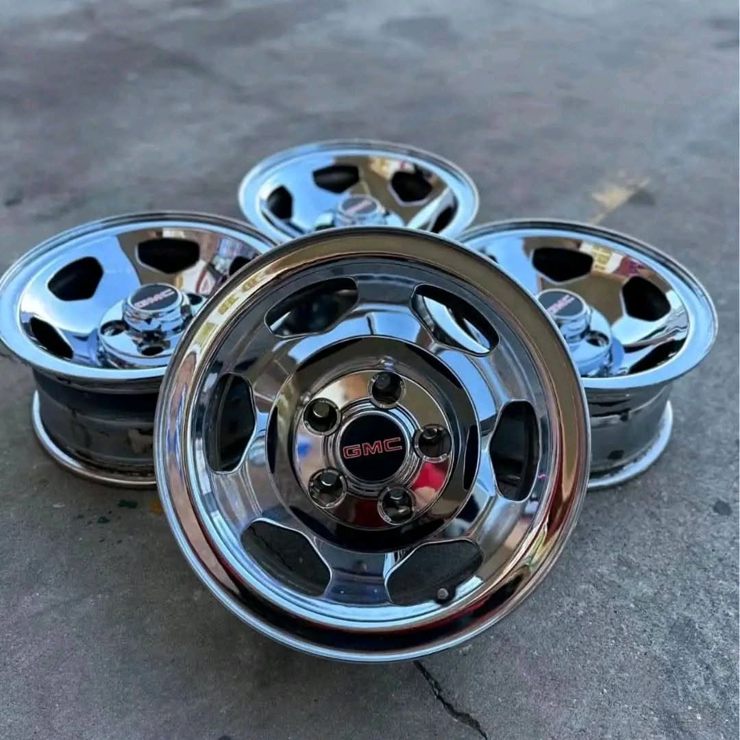 15x7 5x5 Chevy or GMC OEM Wheels