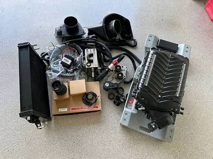 Whipple Supercharger Stage 2 Kit (WK-2625-STG2-30)