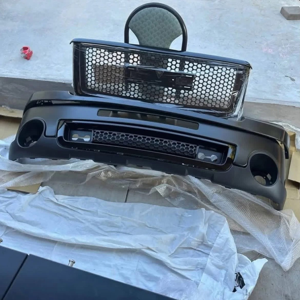 2007–2013 GMC Sierra Front Bumper & Grille