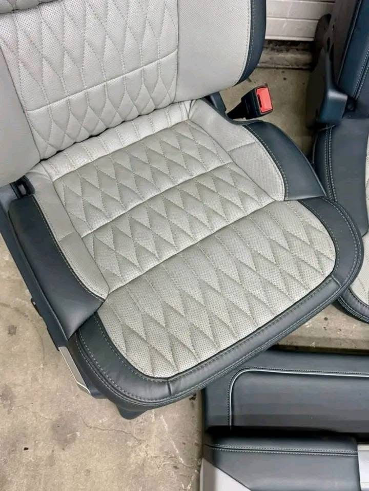 2023 2024 2025 2026 FORD F250 F350 F450 LIMITED INTERIOR SEATS CONSOLE DOOR PANELS