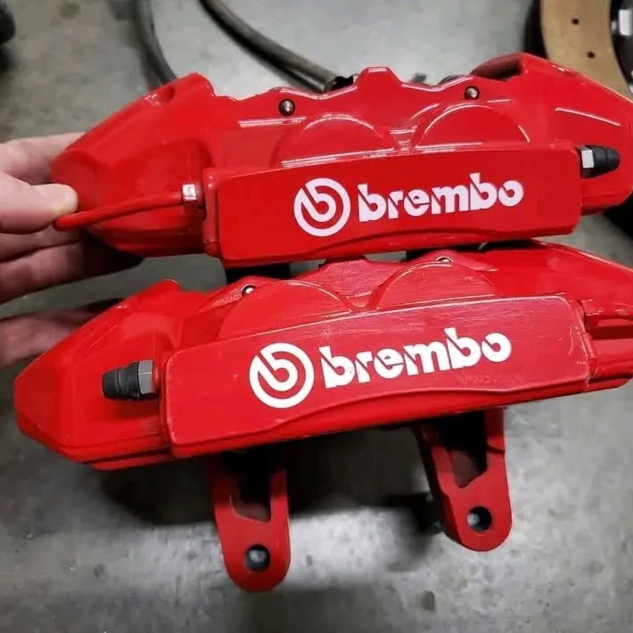 Complete take off brake kit 2018 GT350R 8k miles.