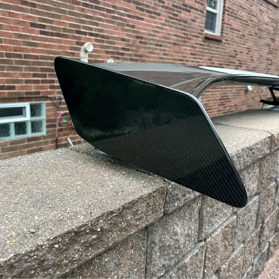 Used 2022 GT500 Carbon Fiber Track pack Spoiler. Came off a 200 Mileage Track Car